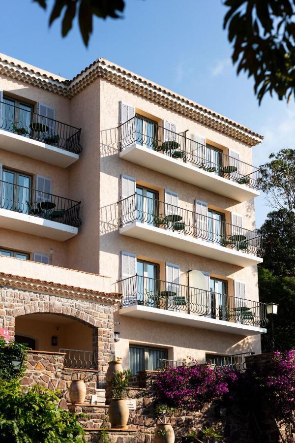 Hotel Du Parc Cavalaire Sur Mer Exterior photo